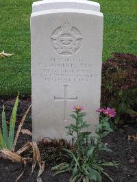 Berlin 1939-1945 War Cemetery - Roberts, Frederick John